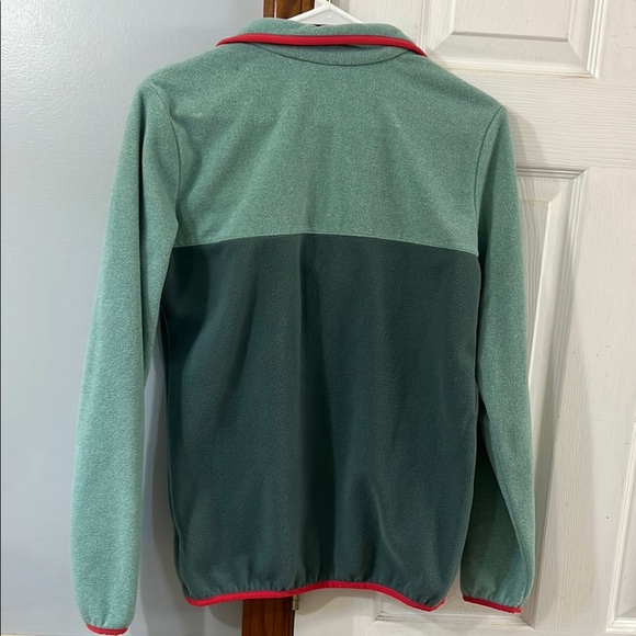 Columbia Green and Red Women's Top - Picture 4 of 4